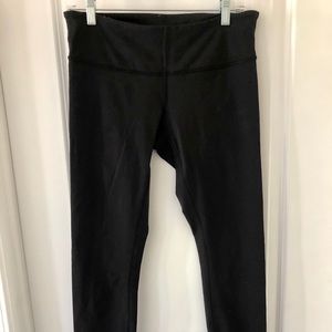 Lululemon Wonder Under 10 black VGUC